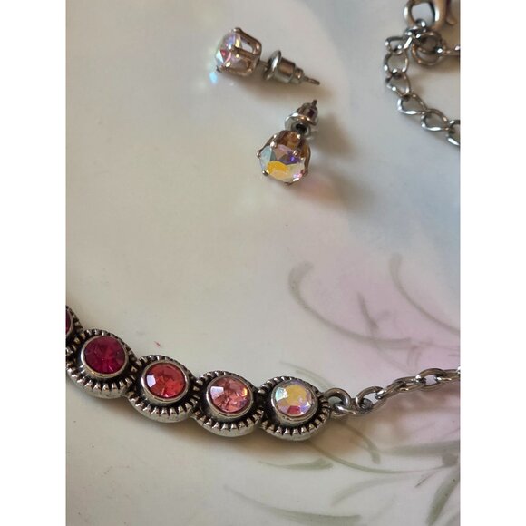 Vintage Style Silver Necklace & Earring Set With Pink & Clear Rhinestones - Picture 4 of 7